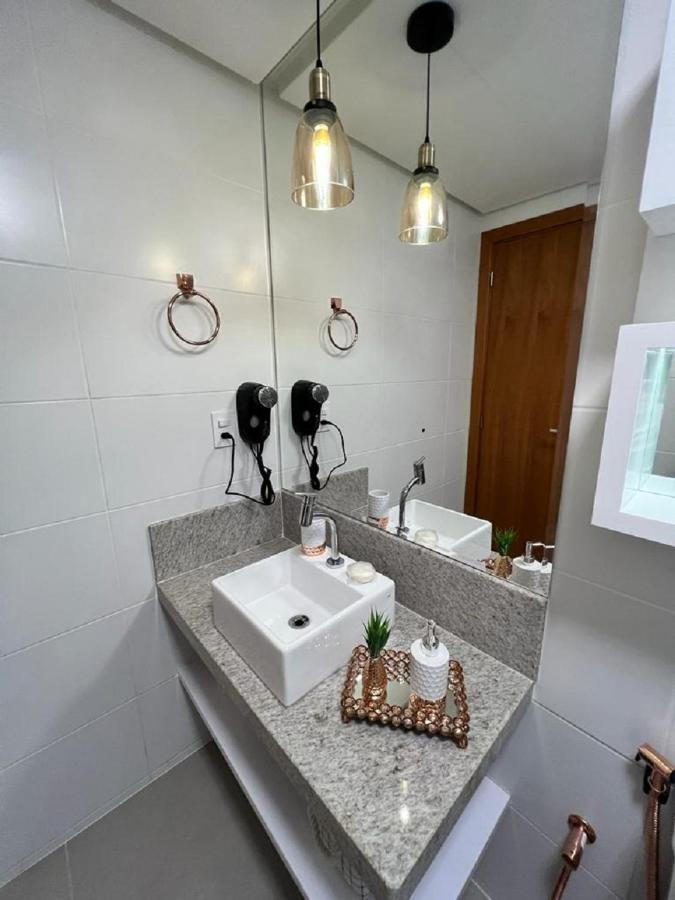 Magnifico Apartamento De Charme - 3 Quartos Ar Condicionados Split - Beira Mar, 2 Banheiros, 2 Vagas Garagem, 4 Varandas, 2 Elevadores, Redes Para Descanso, Wi-Fi, Air Fryer, Disney Plus, Hbo Max, Guarda Sol, Cadeiras De Praia, Carrinho E Caixa Termi غواراباري المظهر الخارجي الصورة